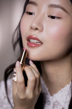 Phyto-Rouge Shine 36 Phyto-Rouge Shine -Chantecaille || Charlotte Tilbury Shop 3473311705037 alt3