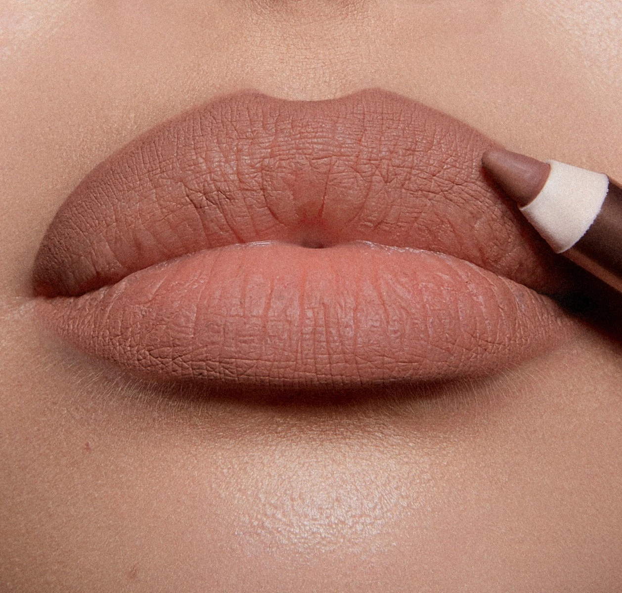 Charlotte Tilbury Lip Cheat 5 Charlotte Tilbury Lip Cheat - Image 3