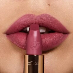 Charlotte Tilbury Hot Lips -Chantecaille || Charlotte Tilbury Shop 5060332325986 alt2