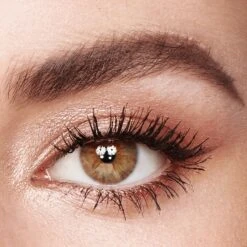 Charlotte Tilbury Legendary Lashes - Black Vinyl V2 8 Charlotte Tilbury Legendary Lashes - Black Vinyl V2 -Chantecaille || Charlotte Tilbury Shop 5060332329830 alt1