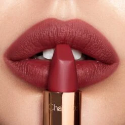 Charlotte Tilbury Matte Revolution 38 Charlotte Tilbury Matte Revolution -Chantecaille || Charlotte Tilbury Shop 5060542728133 alt2
