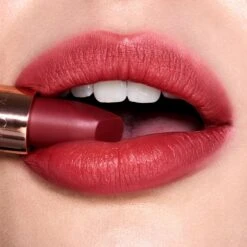 Charlotte Tilbury Matte Revolution 41 Charlotte Tilbury Matte Revolution -Chantecaille || Charlotte Tilbury Shop 5060542728157 alt2