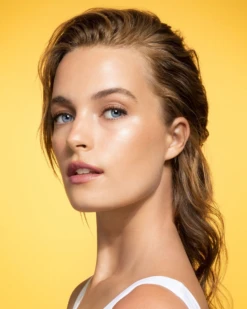 Chantecaille Lip Tint Hydrating Balm - Sunbeam Collection -Chantecaille || Charlotte Tilbury Shop 656509034253 alt4