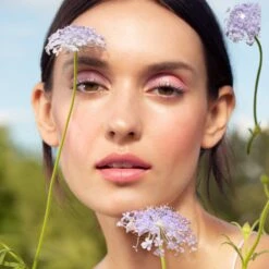 Chantecaille Wild Meadows Eye Quartet 11 Chantecaille Wild Meadows Eye Quartet -Chantecaille || Charlotte Tilbury Shop 656509042425 alt4