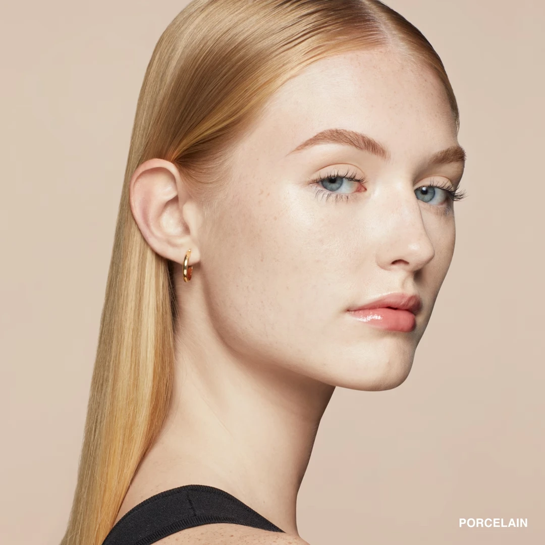 Bobbi Brown Skin Concealer Stick 6 Bobbi Brown Skin Concealer Stick - Image 4