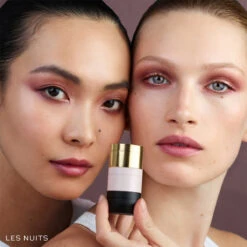 Eye Pods Eye Shadow 19 Eye Pods Eye Shadow -Chantecaille || Charlotte Tilbury Shop 810102030306 02 1