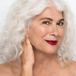 High Voltage Lipstick -Chantecaille || Charlotte Tilbury Shop 813903013875 2