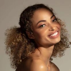 Valdé Armor Refillable Lip Set, Mercy -Chantecaille || Charlotte Tilbury Shop 850022129360 2