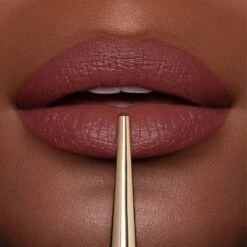 Confession Ultra Slim Refillable Lipstick 35 Confession Ultra Slim Refillable Lipstick -Chantecaille || Charlotte Tilbury Shop 877231009948 alt1