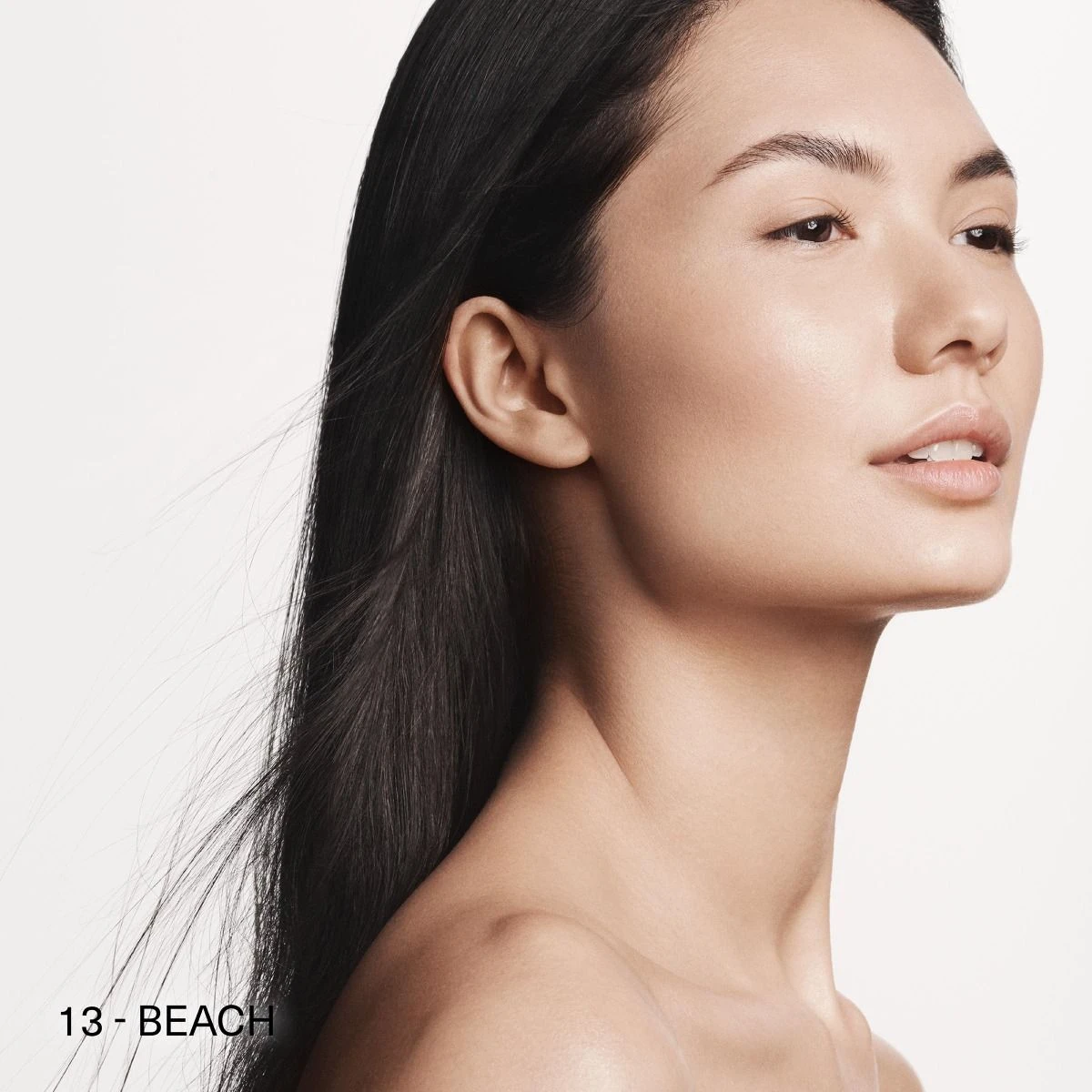 La Mer The Soft Moisture Powder Foundation SPF 30 11 La Mer The Soft Moisture Powder Foundation SPF 30 - Image 9