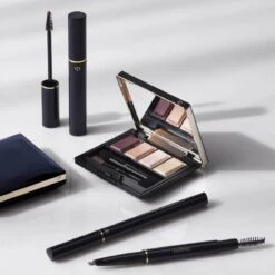 Eyebrow Gel 21 Eyebrow Gel -Chantecaille || Charlotte Tilbury Shop webp00812002 n alt1